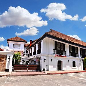 Vigan Plaza Hotel